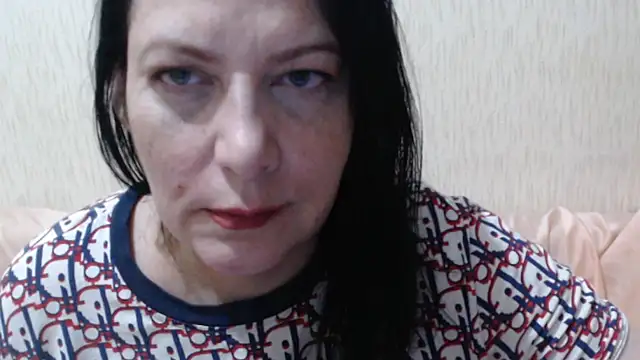 Mirabelle Sweet online show from 12/17/25, 05:12