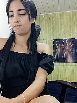 Snapshot of _nathaly_sweet chatting on 02/28/25, 09:01 nathaly sweet online show from 02/28/25, 09:01