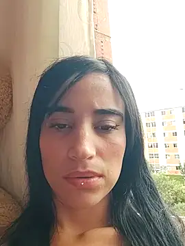 Snapshot of _nathaly_sweet chatting on 03/18/25, 10:48 nathaly sweet online show from 03/18/25, 10:48