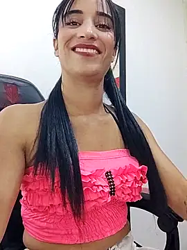 Snapshot of _nathaly_sweet chatting on 03/04/25, 08:49 nathaly sweet online show from 03/04/25, 08:49