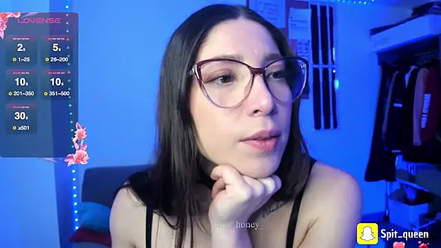 Spit queen online show from 05/19/26, 01:40