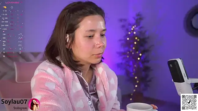 imjess01 online show from 03/24/26, 04:23