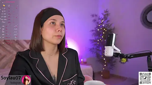 imjess01 online show from 04/10/26, 03:52