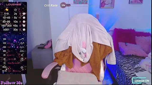 Snapshot of Martina_Dash chatting on 10/30/25, 11:45 Martina Dash online show from 10/30/25, 11:45