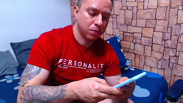 Snapshot of MONSTER_COCK_ chatting on 02/26/26, 06:52 MONSTER COCK online show from 02/26/26, 06:52