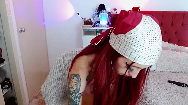 alisseallie online show from 11/29/25, 01:22