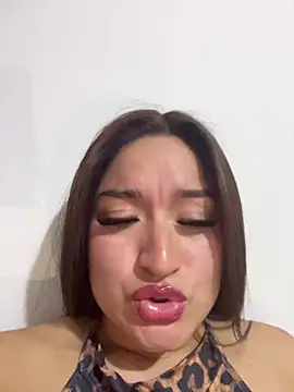 LuceroRm online show from 04/30/26, 10:58