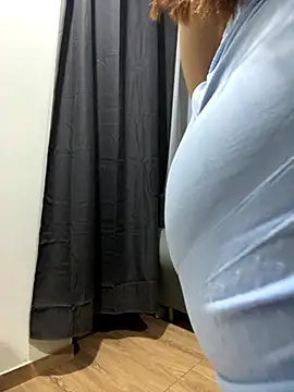 LuceroRm online show from 10/31/25, 05:04