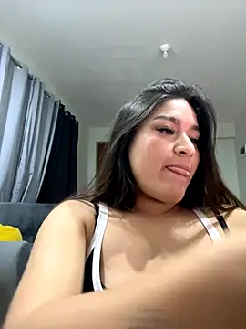 LuceroRm online show from 11/11/25, 04:51