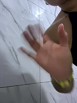 LuceroRm online show from 01/18/26, 04:27