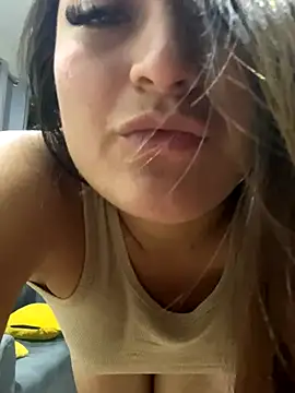 LuceroRm online show from 11/12/25, 04:49