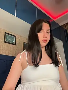 Tasty Nora online show from 05/17/26, 06:02