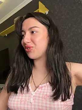 Tasty Nora online show from 05/24/26, 04:45