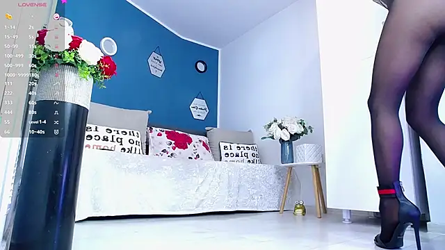 Aphrodite Amely online show from 02/19/26, 04:04