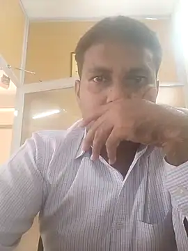 adicma123 online show from 11/10/25, 09:58