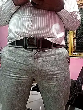 adicma123 online show from 12/22/25, 02:50