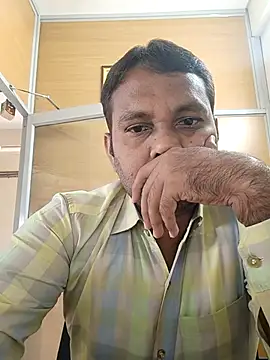 adicma123 online show from 10/24/25, 03:38