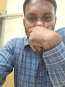 adicma123 online show from 05/25/26, 12:48