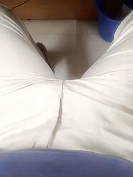 adicma123 online show from 10/25/25, 06:12