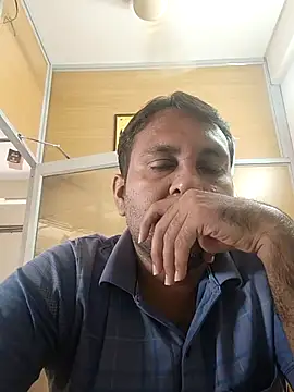 adicma123 online show from 11/14/25, 07:12