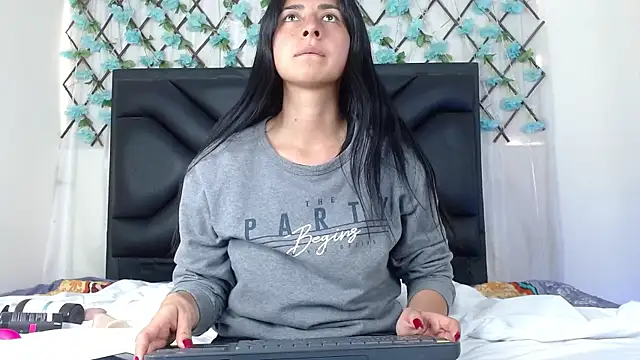 EmmaWilliamss online show from 11/09/25, 06:12