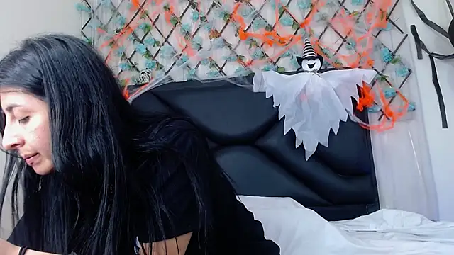 EmmaWilliamss online show from 11/01/25, 11:20