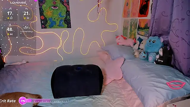 Cinnamon Meow online show from 05/10/26, 03:21
