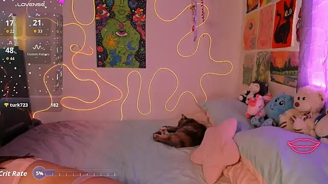 Cinnamon Meow online show from 04/01/26, 06:27