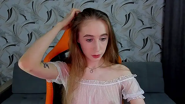 Snapshot of _mira_cle_ chatting on 01/11/25, 01:59 mira cle online show from 01/11/25, 01:59