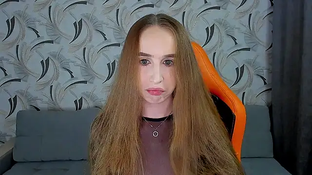 Snapshot of _mira_cle_ chatting on 01/03/25, 11:01 mira cle online show from 01/03/25, 11:01