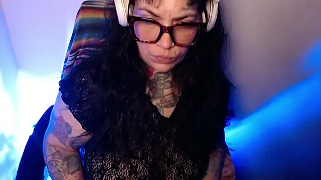 VampGirl1 online show from 01/07/26, 07:35