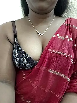 Snapshot of ANGE-MOU chatting on 12/14/25, 01:34 ANGE-MOU online show from 12/14/25, 01:34