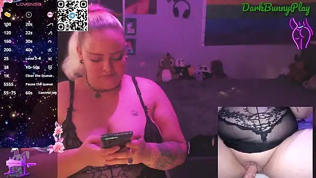 DarkBunnyPlay online show from 12/18/25, 08:52