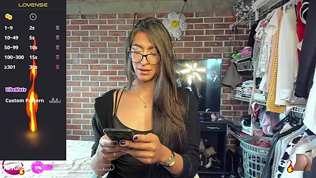 Snapshot of Andrea_Modelsexy chatting on 02/13/25, 07:21 Andrea Modelsexy online show from 02/13/25, 07:21