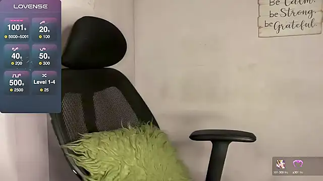 Queen Sakhi online show from 02/04/25, 09:41