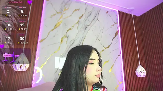 Snapshot of haylie_ chatting on 01/30/25, 06:03 haylie online show from 01/30/25, 06:03