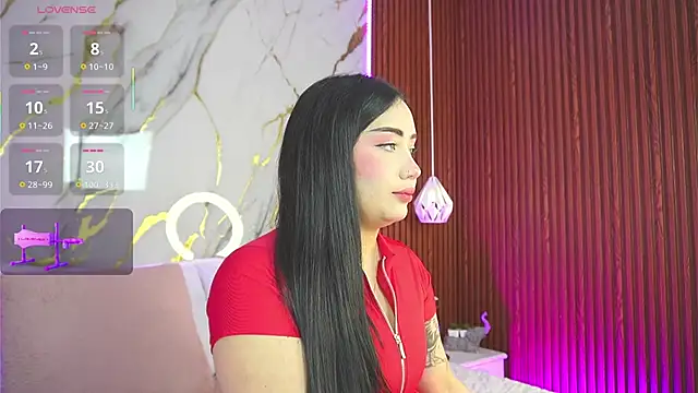Snapshot of haylie_ chatting on 02/02/25, 05:21 haylie online show from 02/02/25, 05:21