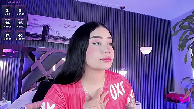 haylie  online show from 10/27/25, 05:52