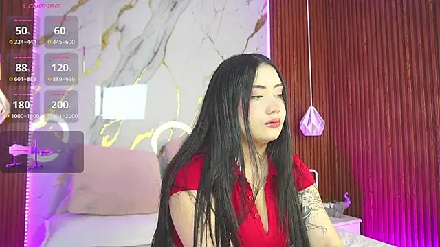Snapshot of haylie_ chatting on 02/15/25, 03:42 haylie online show from 02/15/25, 03:42