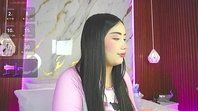 Snapshot of haylie_ chatting on 02/10/25, 03:13 haylie online show from 02/10/25, 03:13