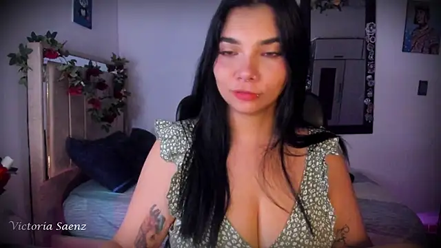 victoriaasaenz  online show from 07/24/26, 12:50
