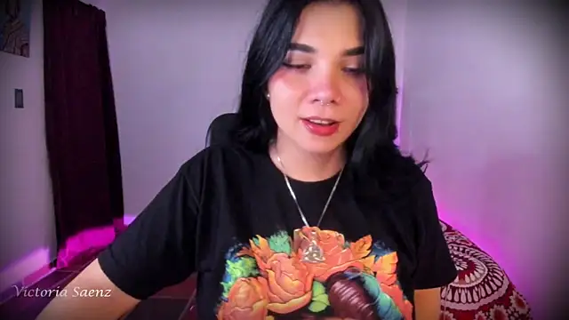 victoriaasaenz  online show from 04/09/26, 12:45