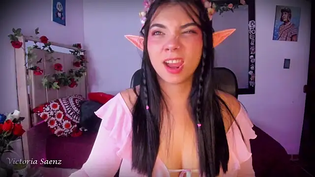 victoriaasaenz  online show from 06/23/26, 12:52