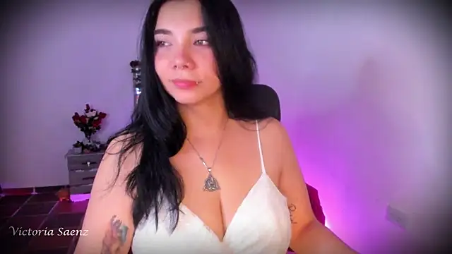 victoriaasaenz  online show from 05/21/26, 12:52