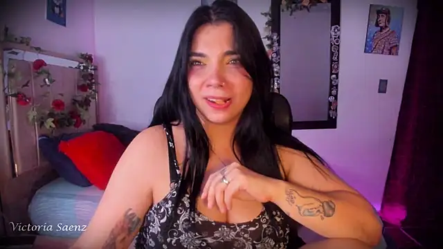 victoriaasaenz  online show from 07/02/26, 12:55
