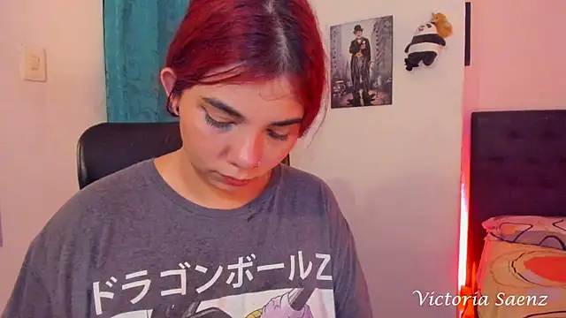 victoriaasaenz  online show from 01/05/25, 03:53