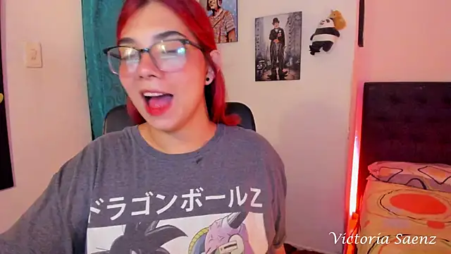 victoriaasaenz  online show from 01/05/25, 12:52