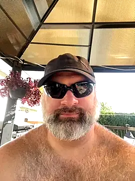 Snapshot of fat_cock_4_you chatting on 10/03/25, 03:46 fat cock 4 you online show from 10/03/25, 03:46
