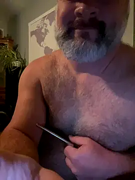 Snapshot of fat_cock_4_you chatting on 10/10/25, 03:51 fat cock 4 you online show from 10/10/25, 03:51