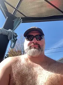 Snapshot of fat_cock_4_you chatting on 10/10/25, 04:19 fat cock 4 you online show from 10/10/25, 04:19